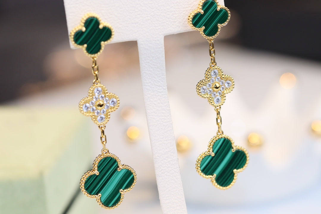 [Grace Jewelry]CLOVER EARRINGS GOLD MALACHITE DIAMOND 3 MOTIF