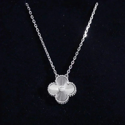 [Grace Jewelry]CLOVER  15MM DIAMOND LASER NECKLACE SILVER