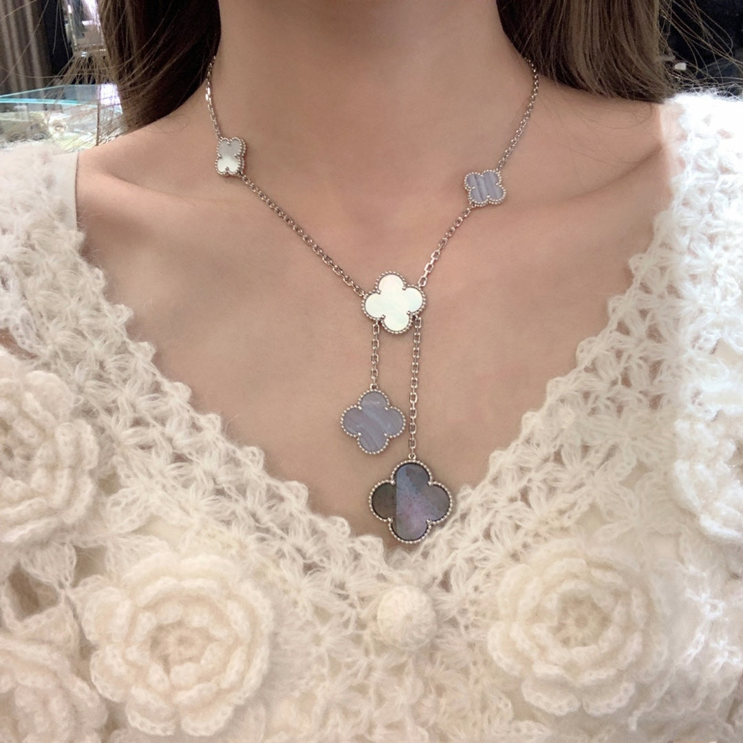 [Grace Jewelry]CLOVER MOP CHALCEDONY NECKLACE SILVER 6 MOTIF