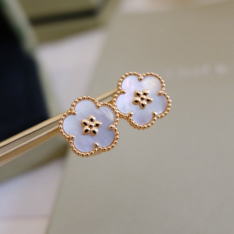 [Grace Jewelry]LUCKY PINK GOLD WHITE MOP EARRINGS