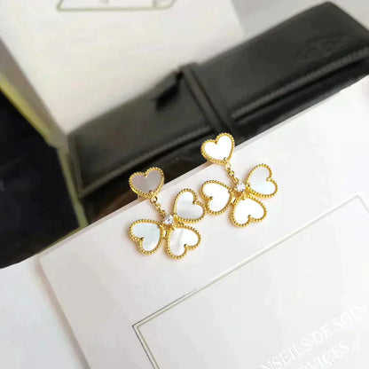 [Grace Jewelry]CLOVER SWEET WHITE MOP EARRINGS