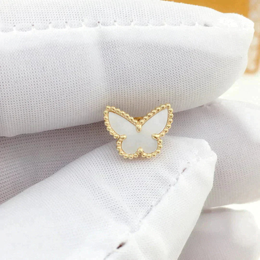 [Grace Jewelry]SWEET BUTTERFLY MOP EARSTUDS