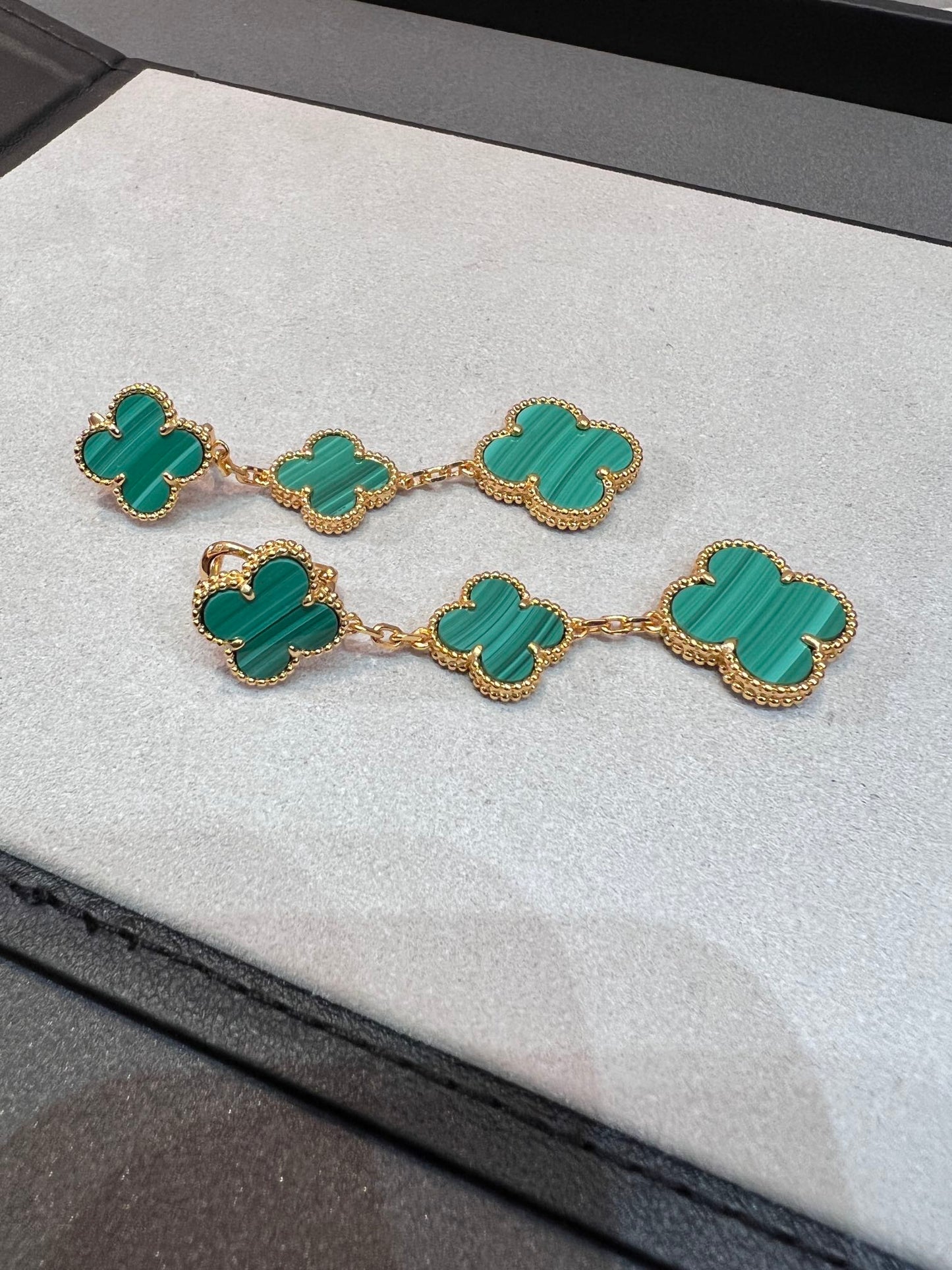 [Grace Jewelry]CLOVER MALACHITE 3 MOTIFS GOLD