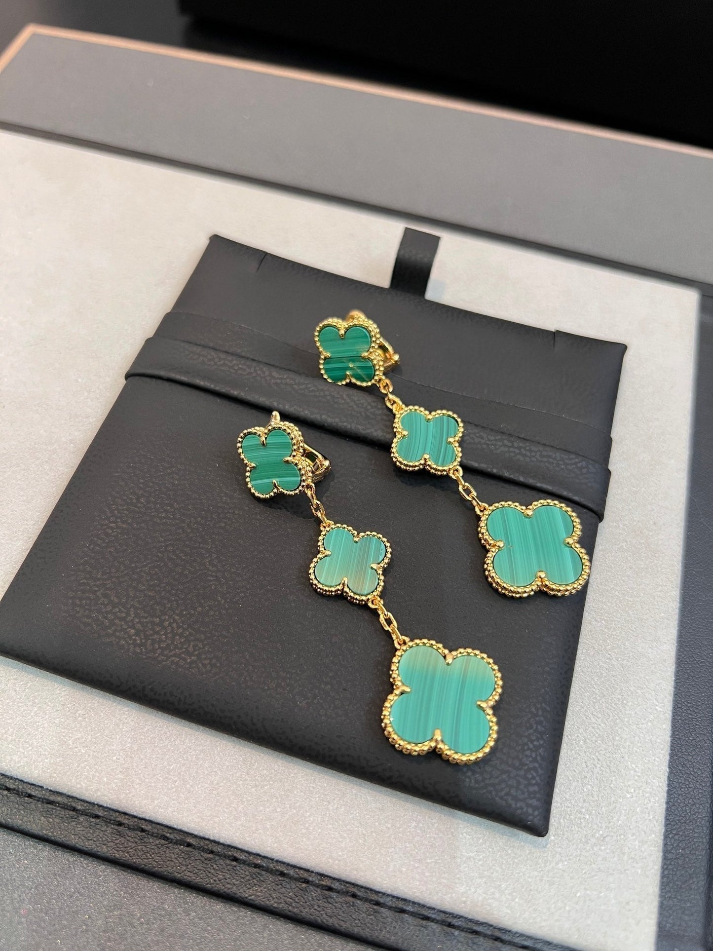 [Grace Jewelry]CLOVER MALACHITE 3 MOTIFS GOLD