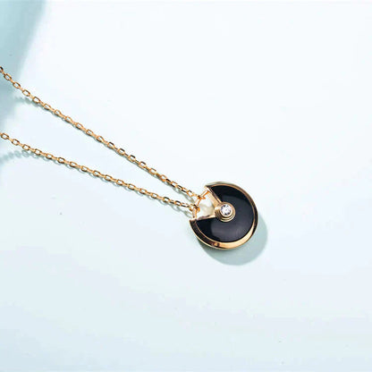 [Grace Jewelry]AMULETTE GOLD CARNELIAN ONYX NECKLACE