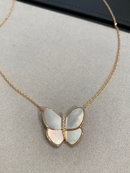 [Grace Jewelry]BUTTERFLY GOLD MOP DIAMOND NECKLACE