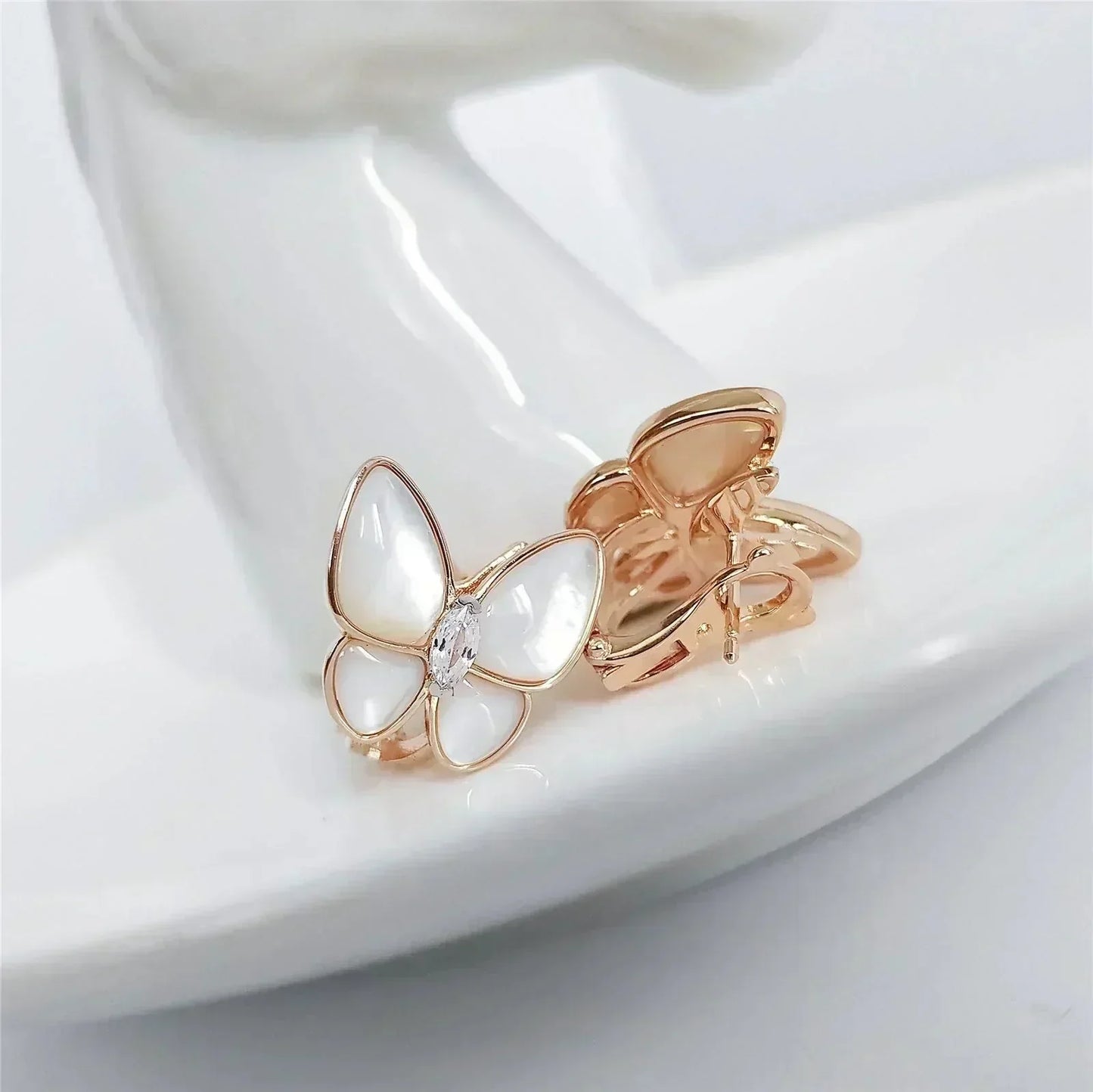 [Grace Jewelry]BUTTERFLY MOP DIAMOND EARRINGS