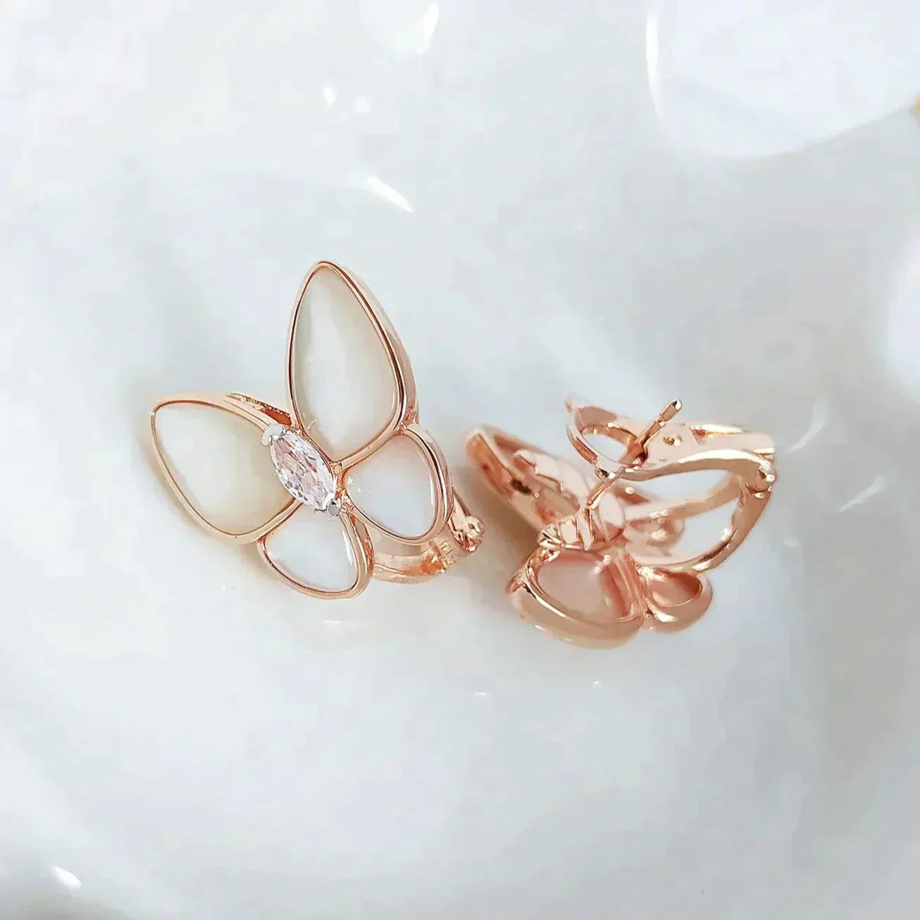 [Grace Jewelry]BUTTERFLY MOP DIAMOND EARRINGS