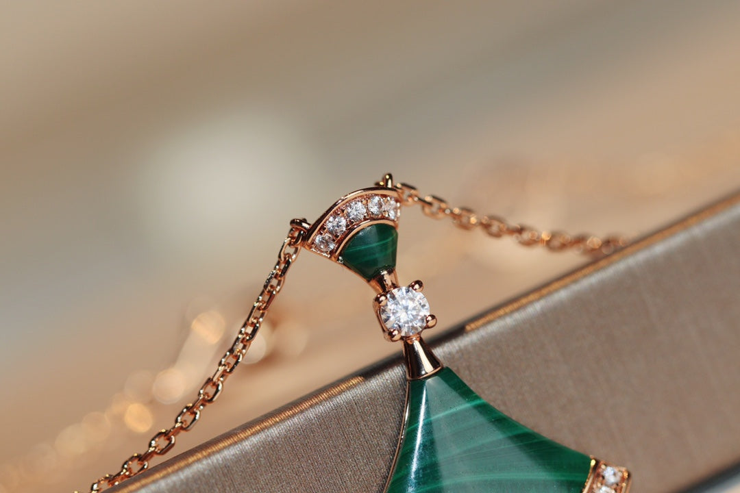 [Grace Jewelry]DREAM NECKLACE MALACHITE DIAMOND