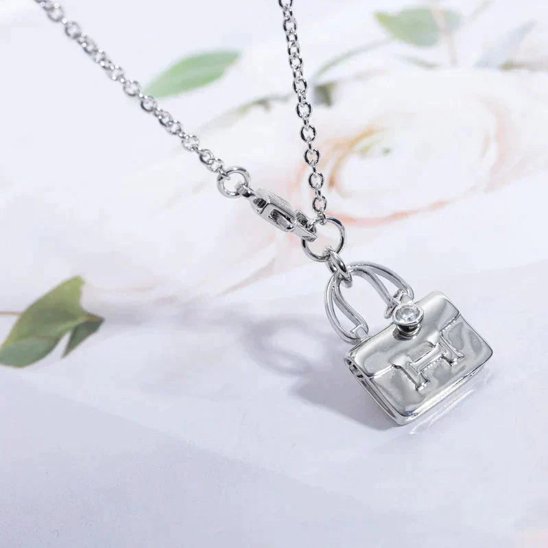 [Grace Jewelry]AMULETTE PEDANT SILVER NECKLACE