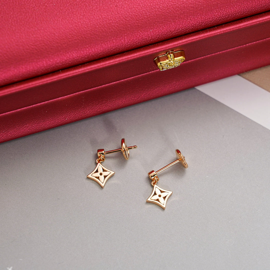 [Grace Jewelry]STAR EARRINGS GOLD