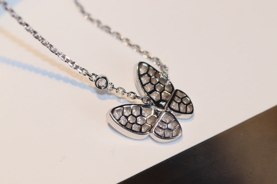 [Grace Jewelry]BUTTERFLY DIAMOND NECKLACE