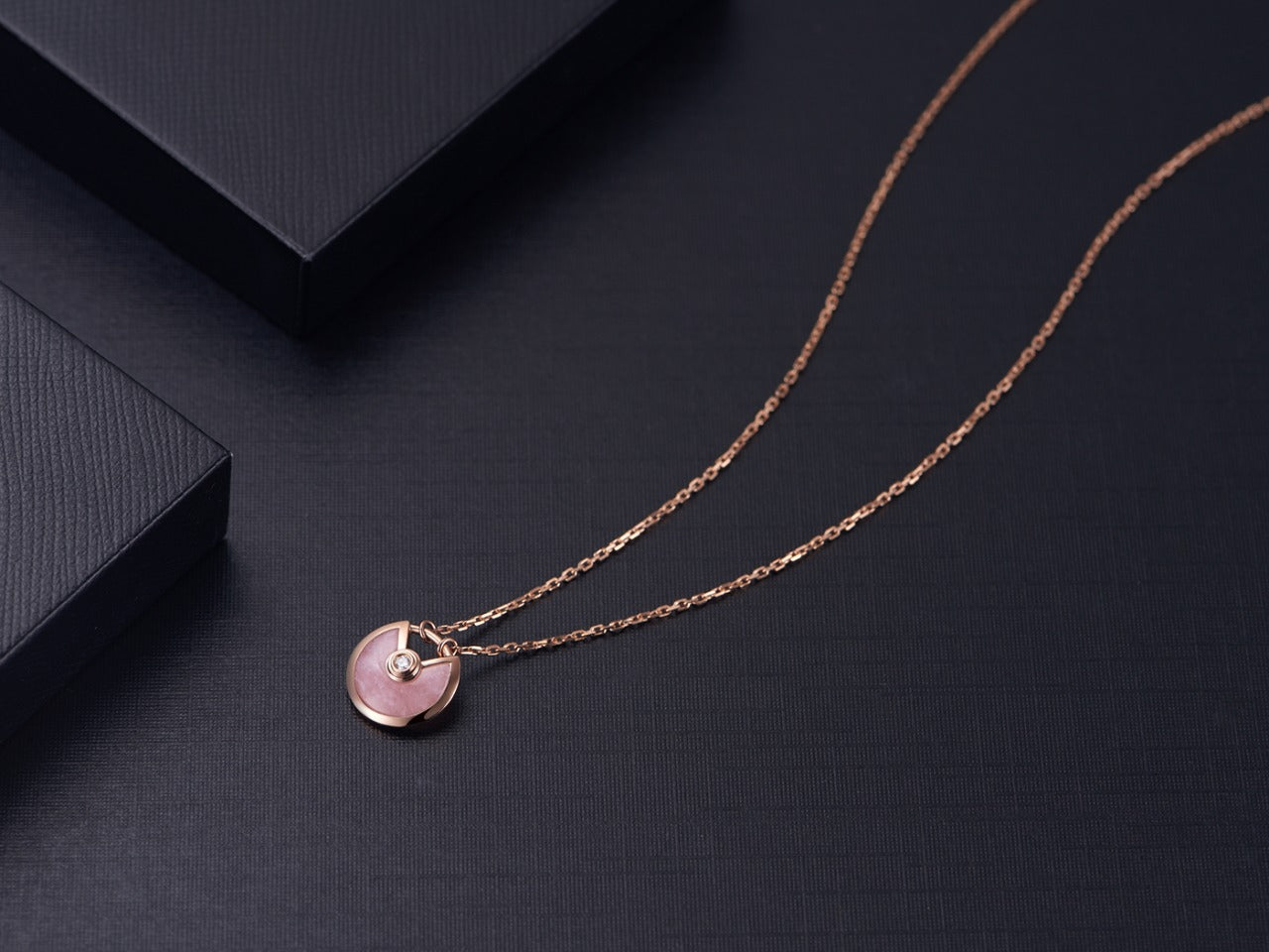 [Grace Jewelry]AMULETTE ROSE GOLD PINK MOP NECKLACE