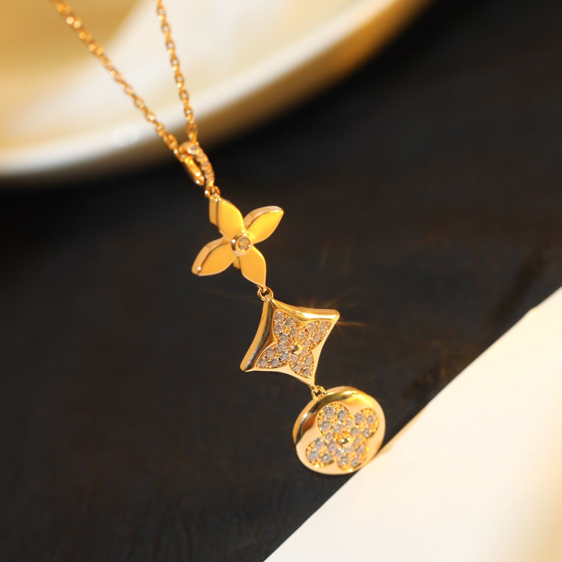 [Grace Jewelry]STAR AND SUN DIAMOND PINK GOLD NECKLACE