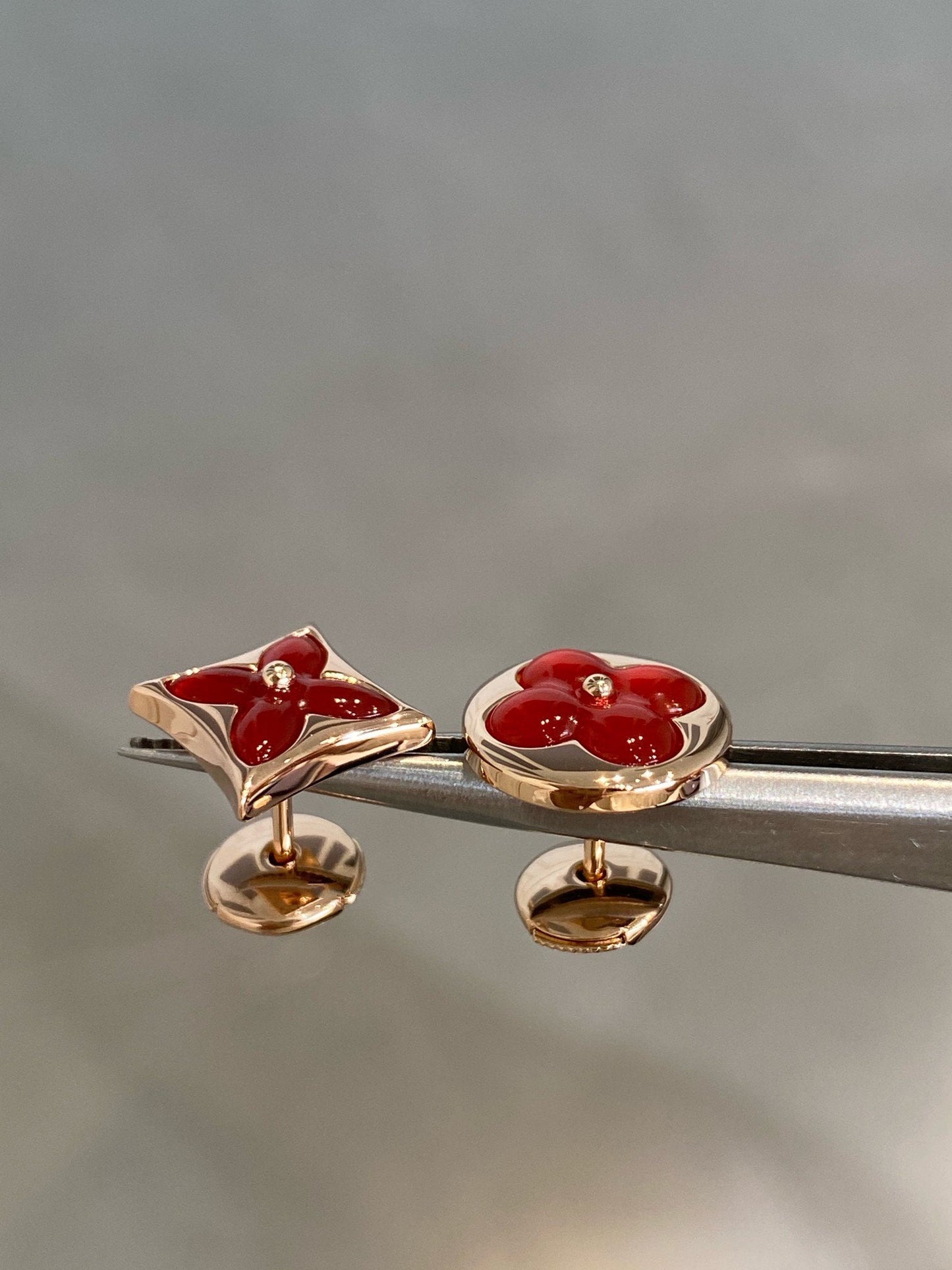 [Grace Jewelry]STAR AND SUN PINK GOLD CARNELIAN STUD EARRINGS