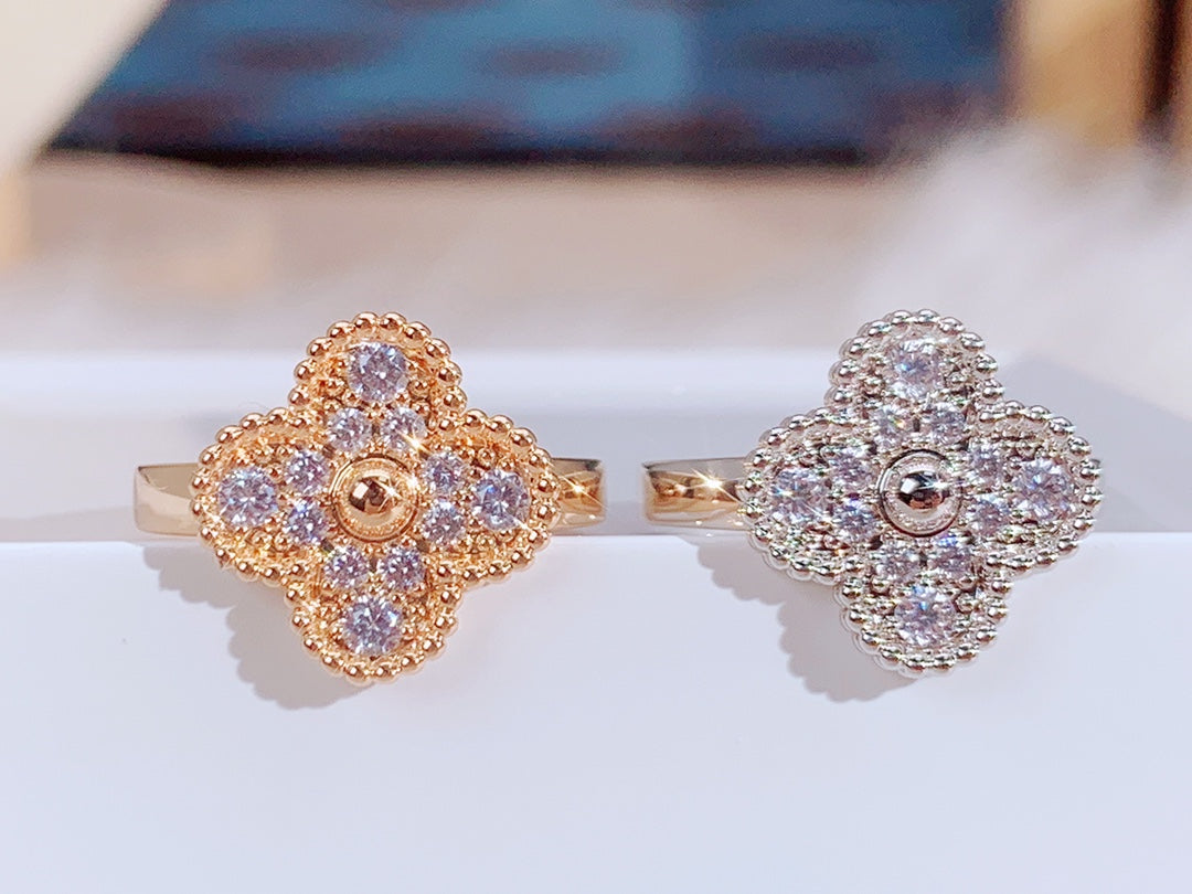 [Grace Jewelry]CLOVER DIAMOND RING