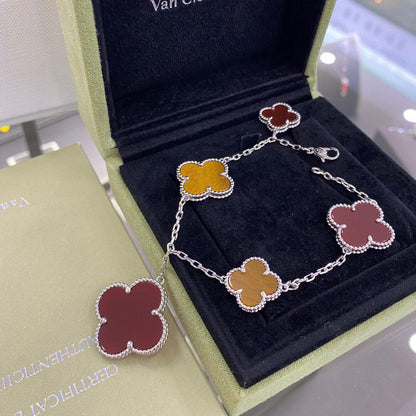 [Grace Jewelry]CLOVER 5 MOTIFS SIVLER CARNELIAN TIGER EYE BRACELET