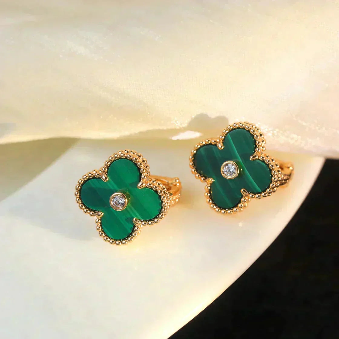 [Grace Jewelry]CLOVER MEDIUM 1 MOTIFS MALACHITE DIAMOND EARRINGS