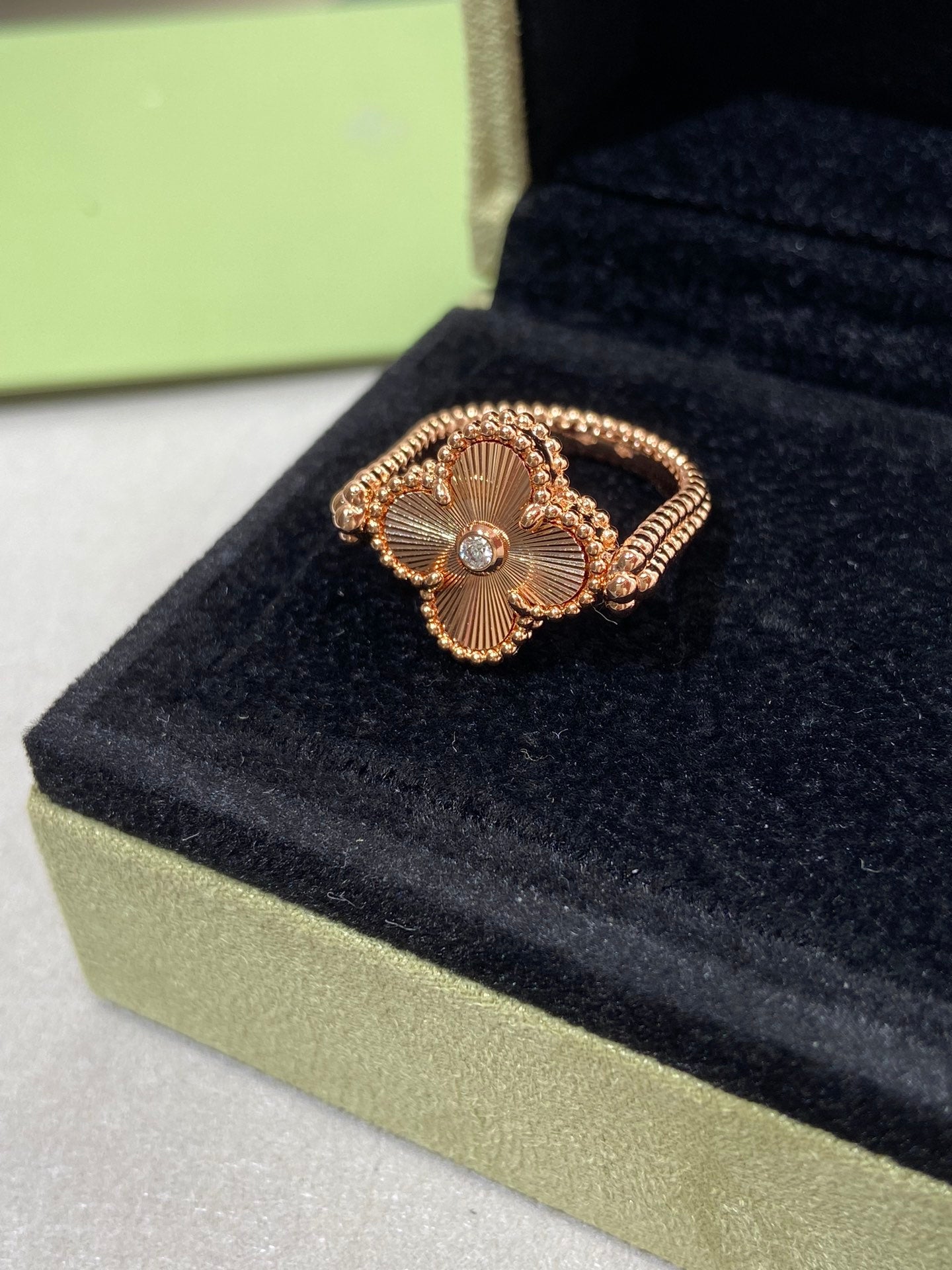 [Grace Jewelry]CLOVER RIVERSIBLE ROSE GOLD RING