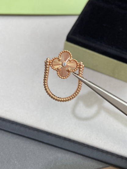 [Grace Jewelry]CLOVER RIVERSIBLE ROSE GOLD RING