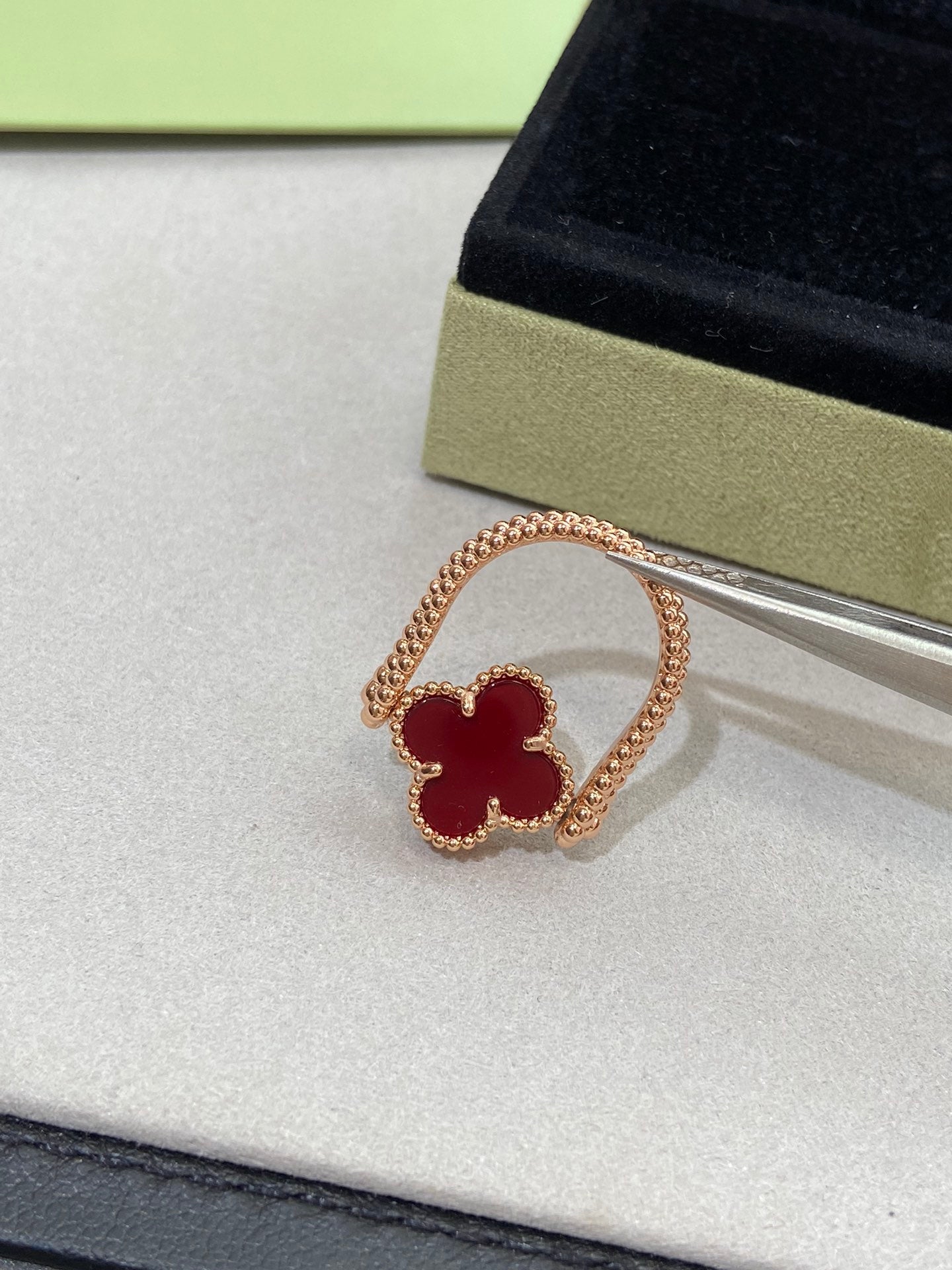 [Grace Jewelry]CLOVER RIVERSIBLE ROSE GOLD RING