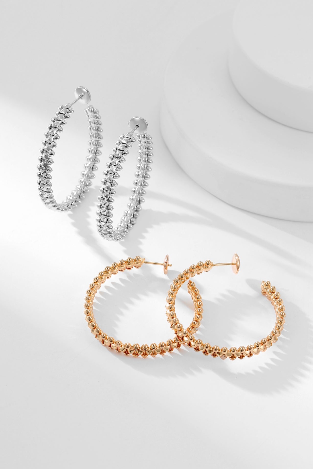 [Grace Jewelry]CLASH HOOP EARRINGS