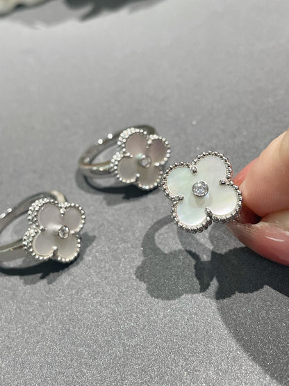 [Grace Jewelry]CLOVER SILVER MOP DIAMOND RING