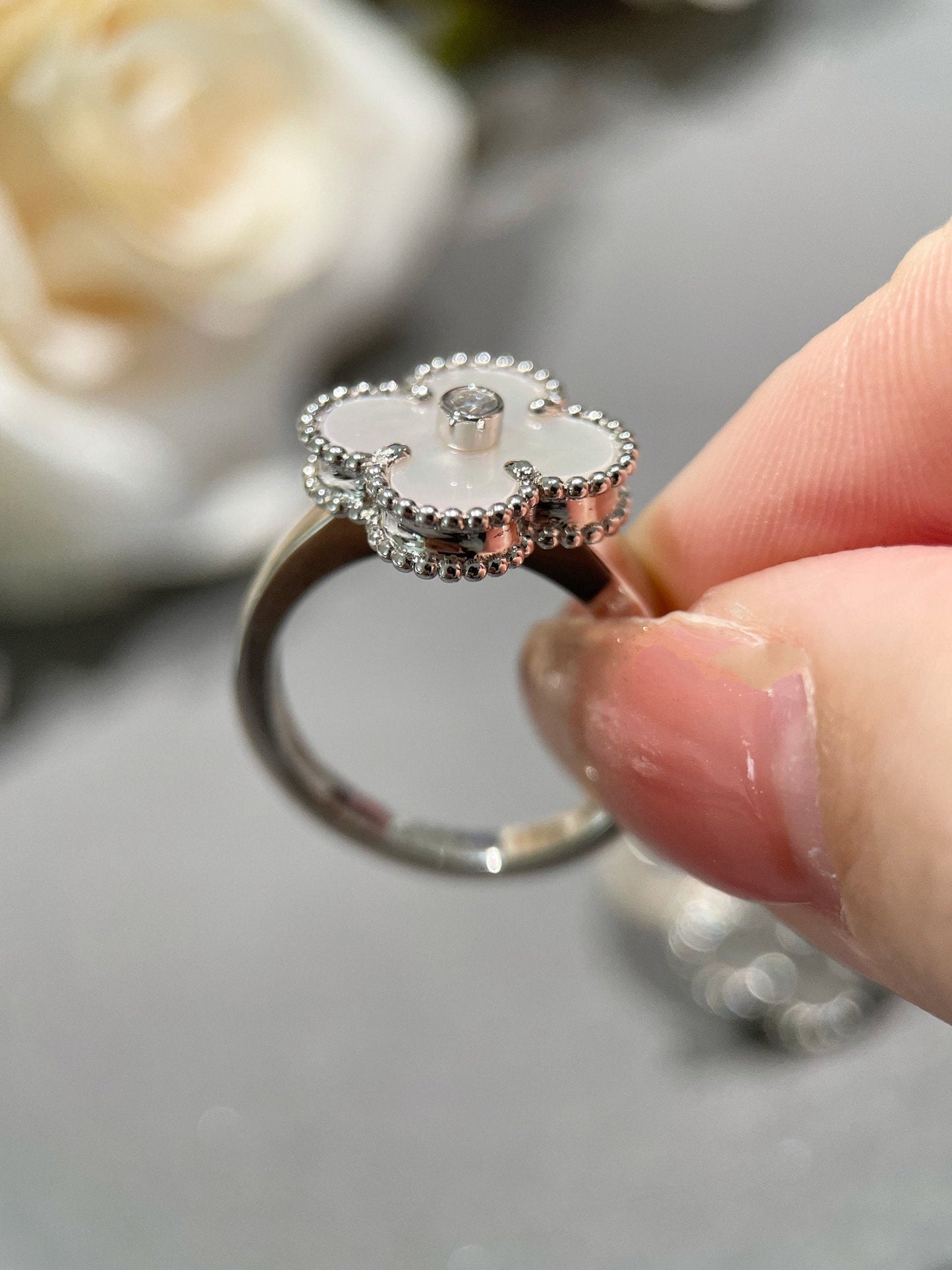 [Grace Jewelry]CLOVER SILVER MOP DIAMOND RING