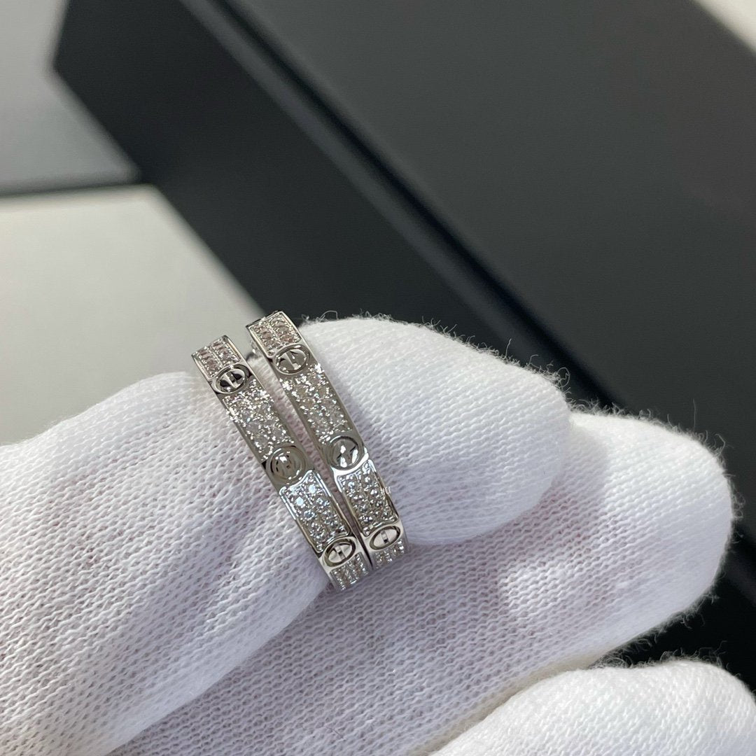 [Grace Jewelry]LOVE DIAMOND SILVER HOOP EARRINGS