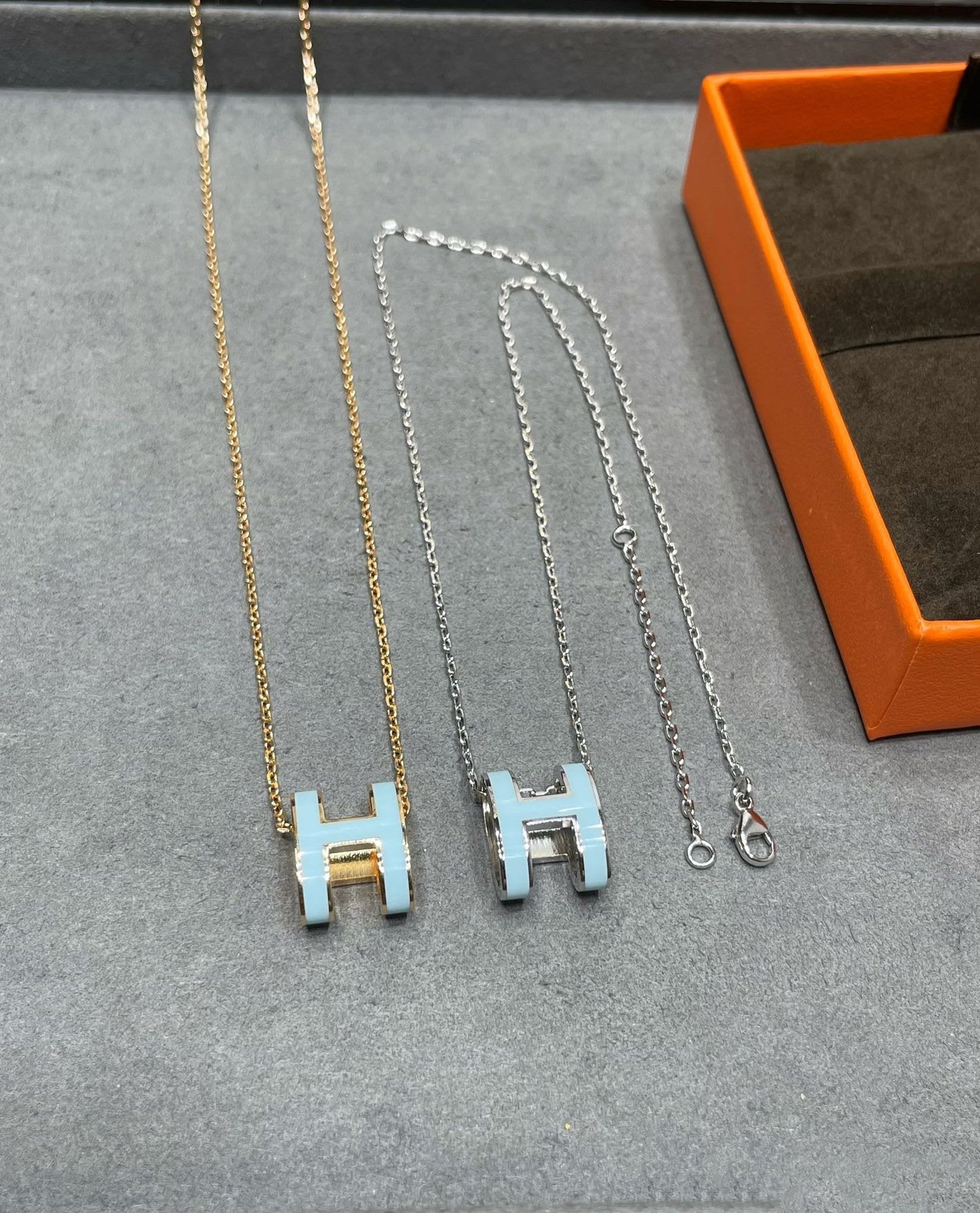 [Grace Jewelry]POP H SKY BLUE NECKLACE