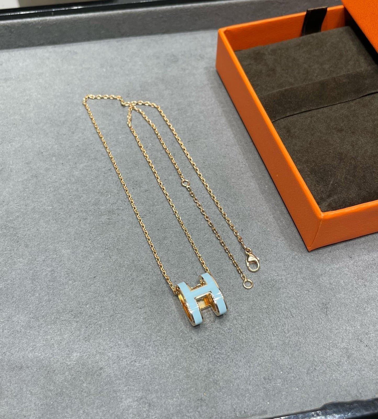 [Grace Jewelry]POP H SKY BLUE NECKLACE