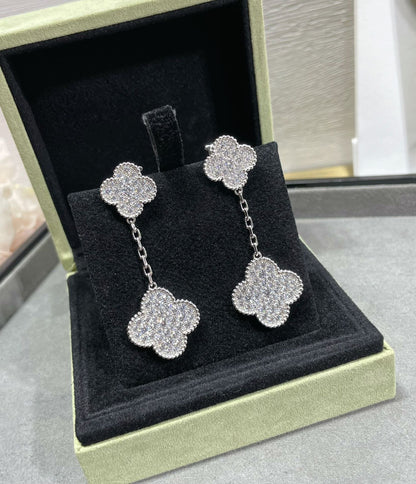 [Grace Jewelry]CLOVER 2 MOTIFS DIAMOND PAVED SILVER EARRINGS