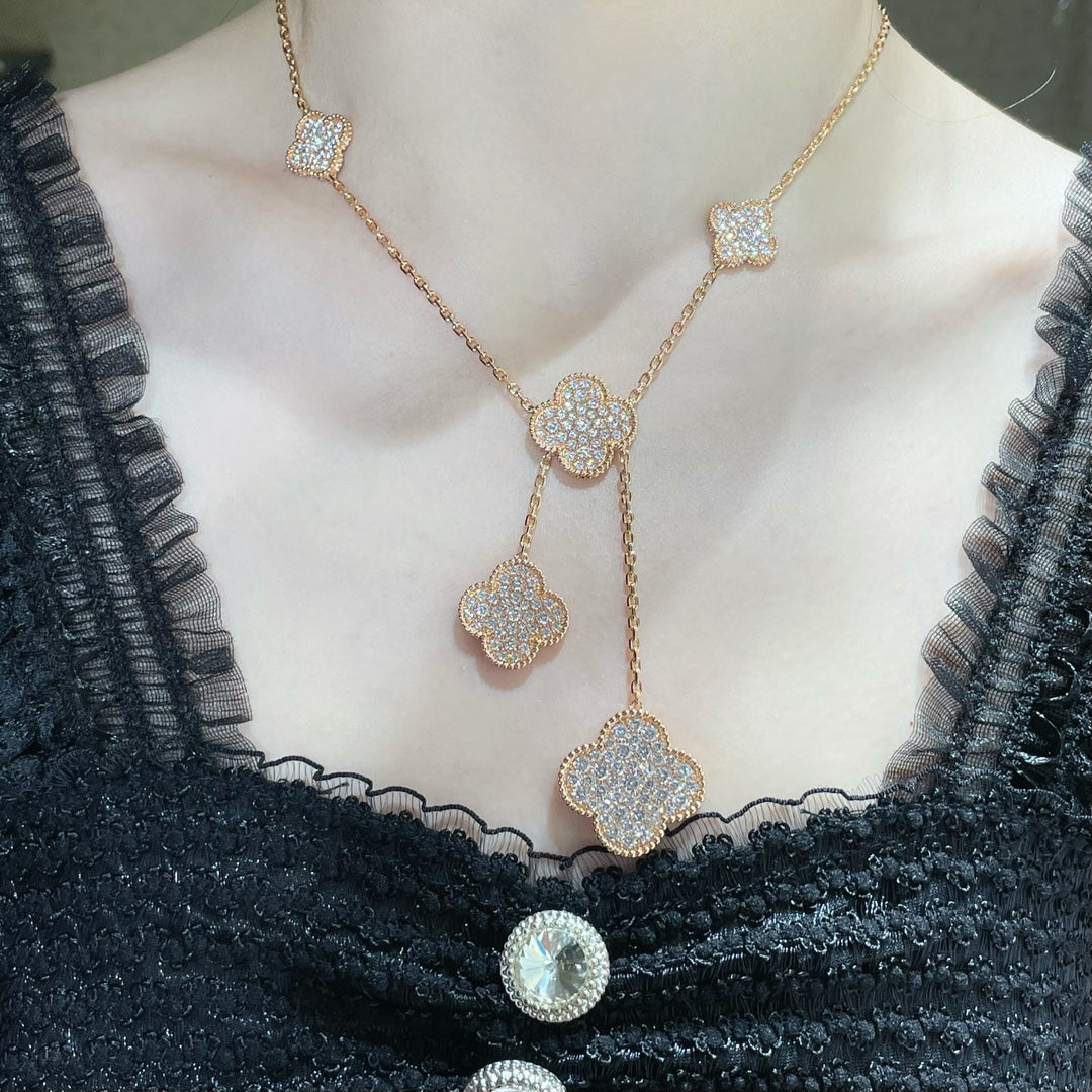 [Grace Jewelry]CLOVER 6 MOTIF DIAMOND PAVED NECKLACE