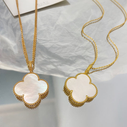 [Grace Jewelry]CLOVER 25MM MOP LARGE PENDANT NECKLACE