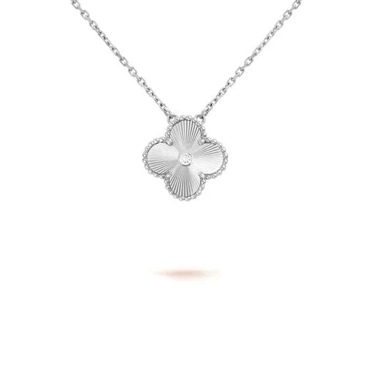 [Grace Jewelry]CLOVER  15MM DIAMOND LASER NECKLACE SILVER