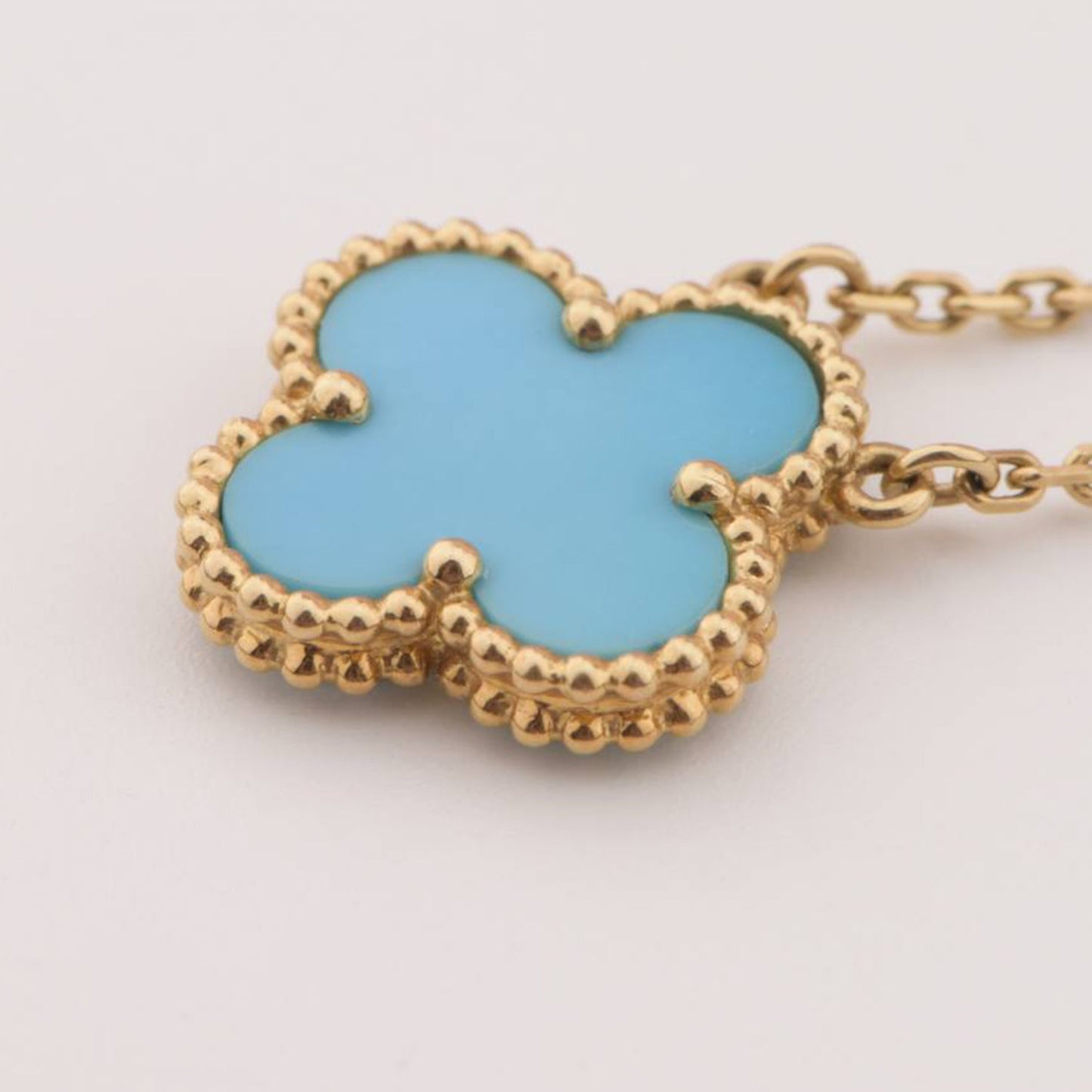 [Grace Jewelry]CLOVER 15MM VINTAGE TURQUOISE NECKLACE