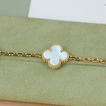 [Grace Jewelry]CLOVER  5 MOTIF WHITE MOP BRACELET