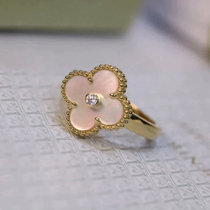 [Grace Jewelry]CLOVER PINK MOP RING GOLD DIAMOND