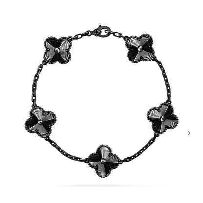 [Grace Jewelry]CLOVER 5 MOTIF BLACK BRACELET