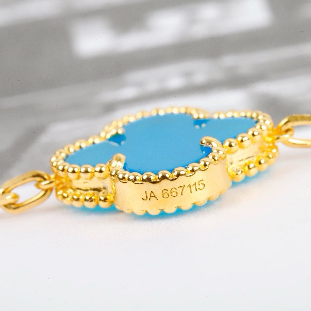 [Grace Jewelry]CLOVER 5 MOTIFS TURQUOISE BRACELET