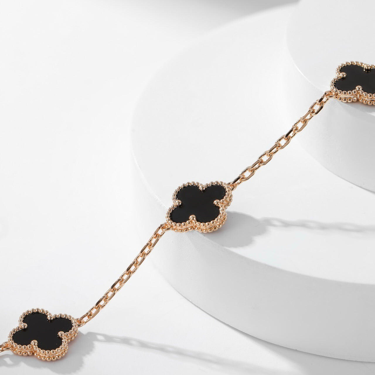 [Grace Jewelry]CLOVER 10 MOTIFS ONYX NECKLACE