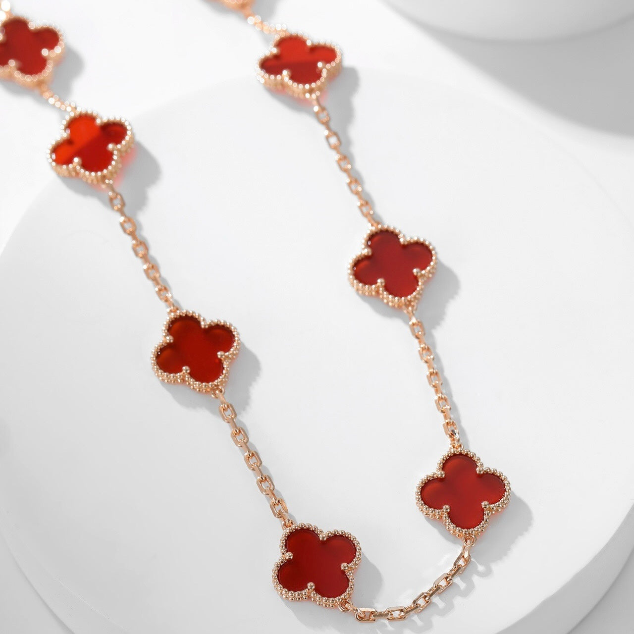 [Grace Jewelry]CLOVER 10 MOTIFS CARNELIAN NECKLACE