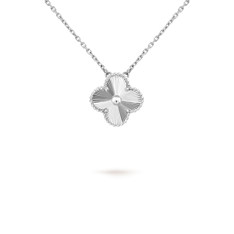 [Grace Jewelry]CLOVER 15MM LASER NECKLACE SILVER