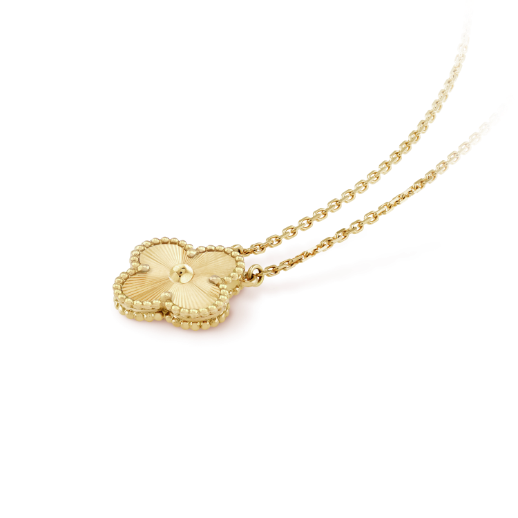 [Grace Jewelry]CLOVER 15MM LASER NECKLACE