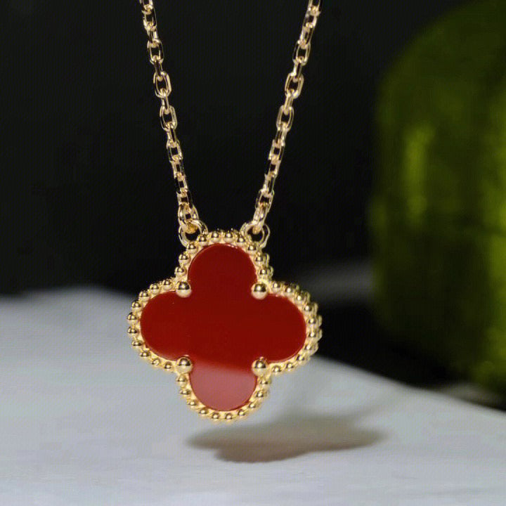 [Grace Jewelry]CLOVER 15MM CARNELIAN SINGLE FLOWER NECKLACE