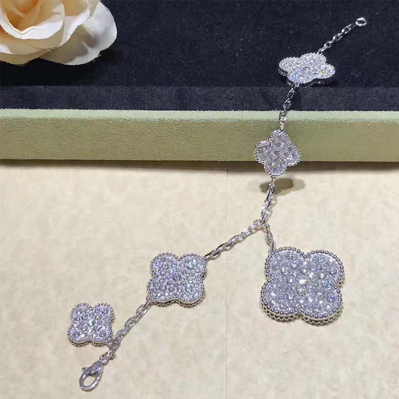 [Grace Jewelry]CLOVER 6 MOTIFS SILVER DIAMOND BRACELET