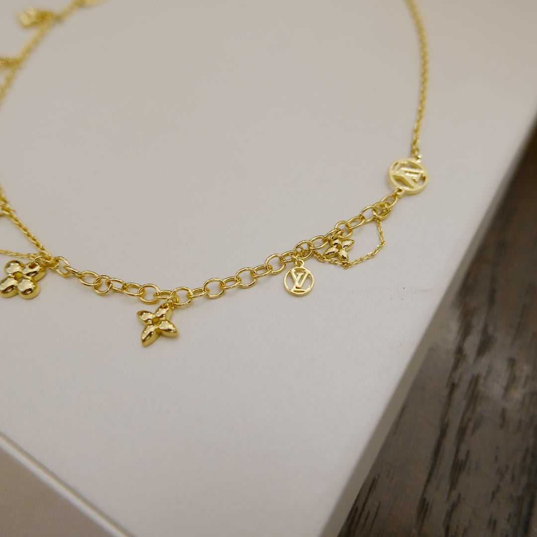 [Grace Jewelry]BLOOMING SUPPLE NECKLACE BRASS