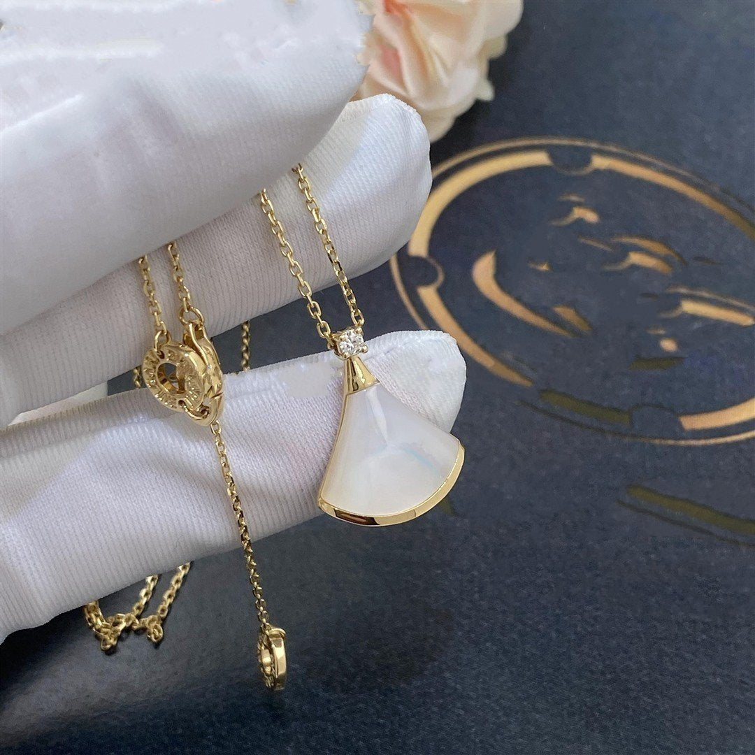 [Grace Jewelry]DREAM NECKLACE WHITE MOP GOLD 1 DIAMOND