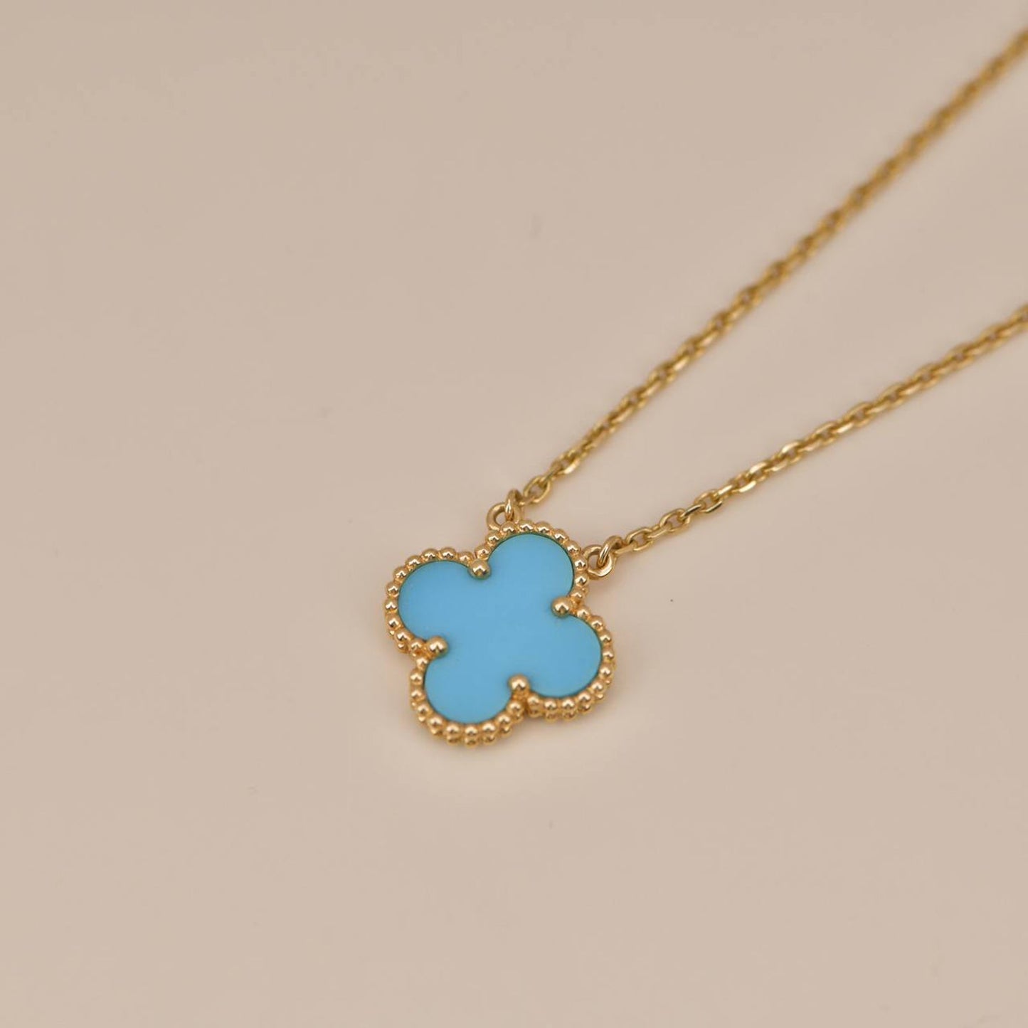 [Grace Jewelry]CLOVER 15MM VINTAGE TURQUOISE NECKLACE