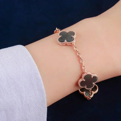 [Grace Jewelry]CLOVER 5 MOTIF GRAY MOP  BRACELET